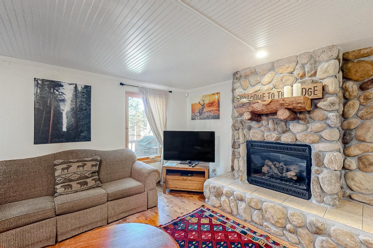 Oso Lodge Unit B 西优胜美地 外观 照片