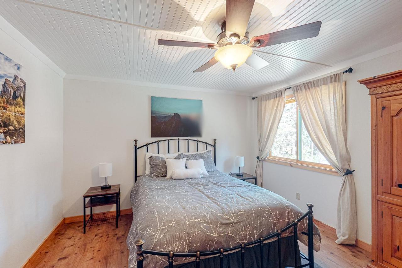 Oso Lodge Unit B 西优胜美地 外观 照片